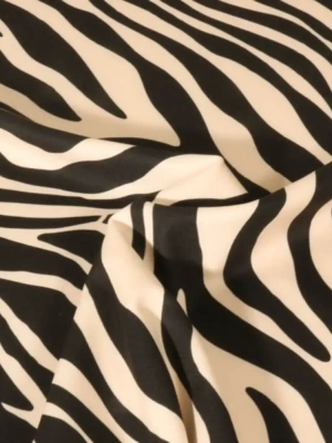 Coupon de tissu zèbre — image 1